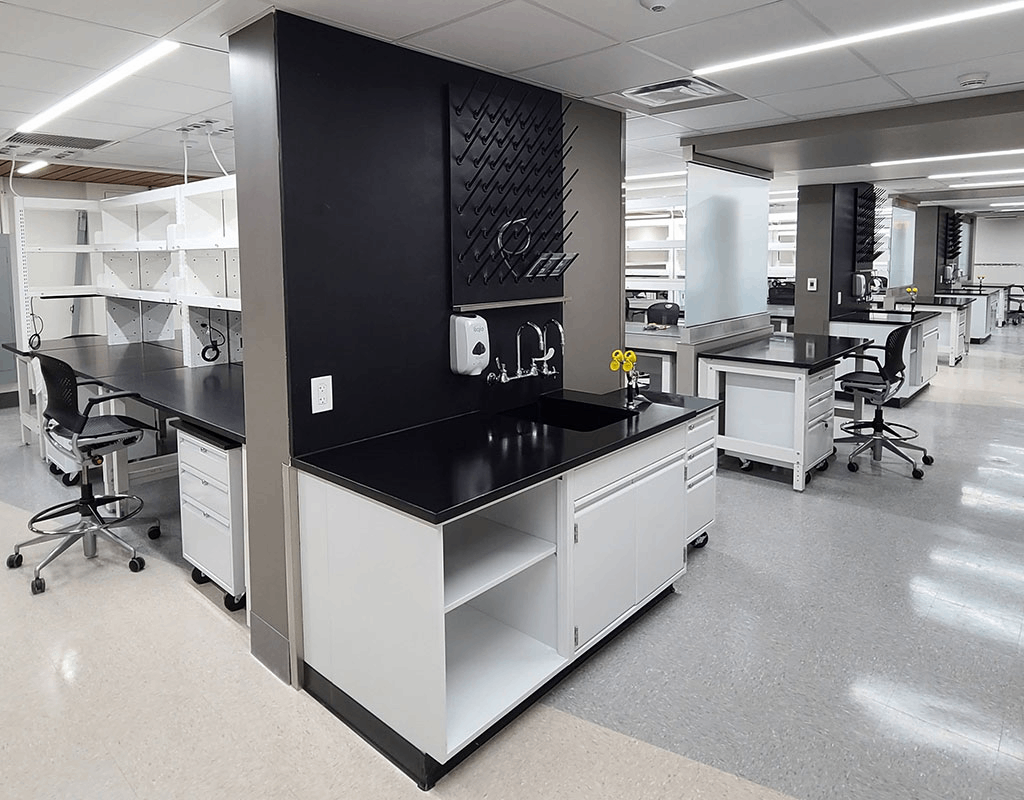 高校實驗室規劃與建設：如何兼顧教學需求與科研創新？