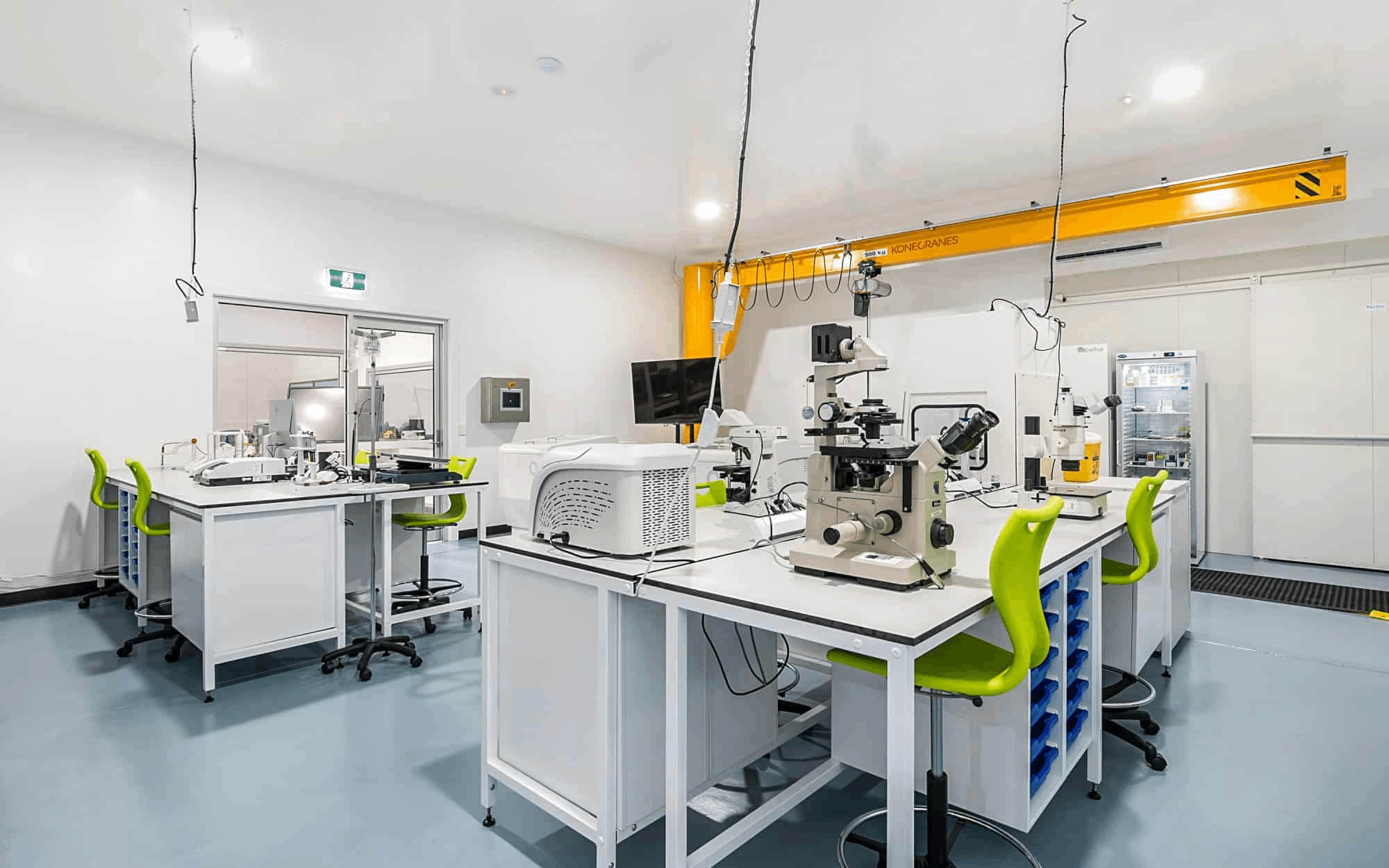 PCR 實驗室建設(shè)終極指南：萬級凈化 + 負(fù)壓系統(tǒng) + 無菌